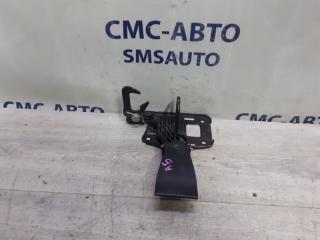 Крюк капота Audi A5