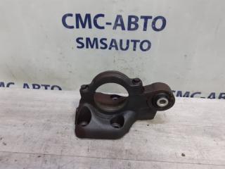 Кронштейн привода правый Volvo XC70