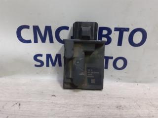 Блок управления бензонасосом Volvo S60