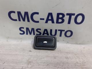 Кнопка багажника задняя Audi A8 контрактная Кнопка багажника задняя Audi A8