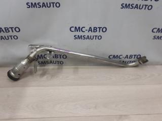 Заливная горловина бака Volvo S60