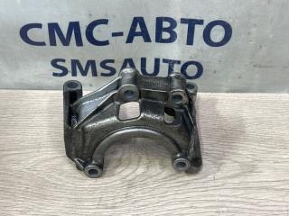 Кронштейн насоса ГУР Audi Q5