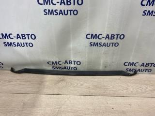 Уплотнитель капота Audi A5