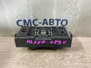 Поддомкратник Mercedes-Benz ML контрактная Поддомкратник Mercedes-Benz ML