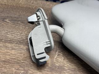 Козырек солнцезащитный левый Q5 8R 3.2 CAL Козырек солнцезащитный левый Q5 8R 3.2 CAL