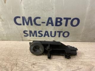 Запчасть кронштейн воздушного фильтра Volvo V40 Cross Country