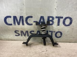 Фото запчасти кронштейн фары задний Volvo XC40 контрактная запчасть Запчасть кронштейн фары задний Volvo XC40