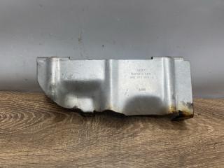 Тепловой экран правый Audi A6 2009