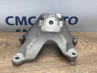 Кронштейн ДВС Audi A6 2009