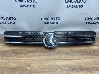 Решетка радиатора Volkswagen Touareg