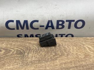 Кнопка блокировки двери передняя Volvo XC60