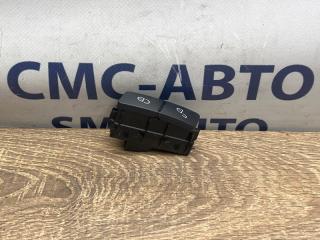 Кнопка блокировки двери левая Mercedes-Benz E-Class