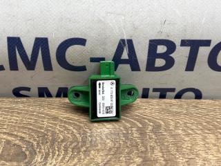 Фото запчасти датчик удара Mercedes-Benz GLK 2011 контрактная запчасть Запчасть датчик удара Mercedes-Benz GLK 2011