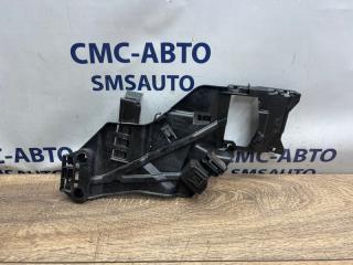 Фото запчасти кронштейн замка двери задний правый Volvo XC40 контрактная запчасть Запчасть кронштейн замка двери задний правый Volvo XC40