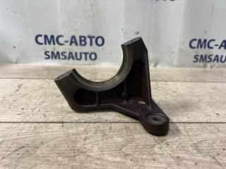 Кронштейн привода передний правый Volvo XC90 2006