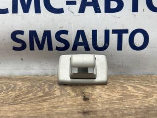 Крепление солнцезащитного козырька Mercedes-Benz GLK 2011