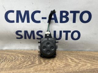 Кнопка регулировки положения сидения передняя левая Mercedes-Benz ML 2012