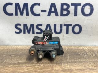 Блок клапанов пневмоподвески Mercedes-Benz E-Class 2017 контрактная Блок клапанов пневмоподвески Mercedes-Benz E-Class 2017