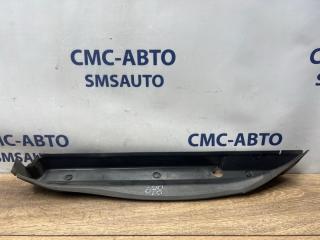 Пыльник крыла передний правый Mercedes-Benz E-Class 2011 контрактная Пыльник крыла передний правый Mercedes-Benz E-Class 2011