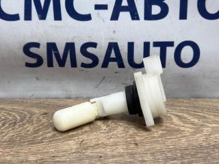 Датчик уровня бачка омывателя Volvo XC60 контрактная Датчик уровня бачка омывателя Volvo XC60