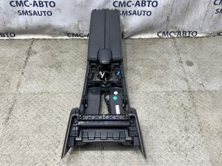 Подлокотник Mercedes-Benz E-Class 2012