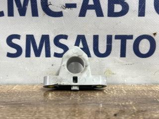 Кронштейн датчика коленвала Volvo XC40