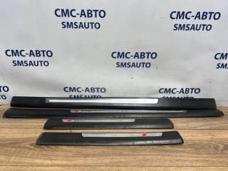 Внутренняя накладка порога Audi A6 2010