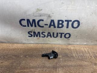 Форсунка омывателя лобового стекла Volvo V40 Cross Country