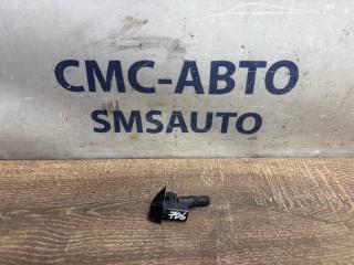 Форсунка омывателя лобового стекла Volvo V40 Cross Country