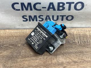 Блок управления фарой Audi A8 2005