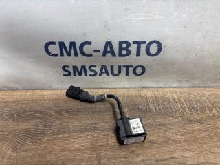 Датчик ускорения передний правый Audi A8 2005