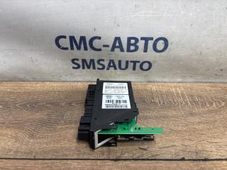 Блок управления стеклоподъемника задний правый Audi A8 2005