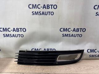 Решетка бампера передняя левая Audi A8