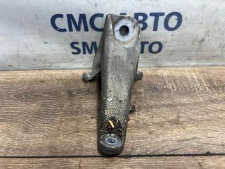 Кронштейн АКПП правый Audi A8