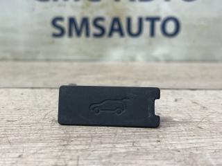 Заглушка Volkswagen Touareg 2012