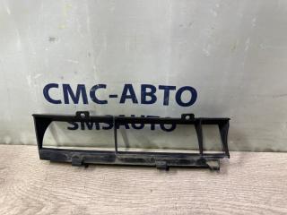 Решетка бампера передняя правая Audi A8 2014