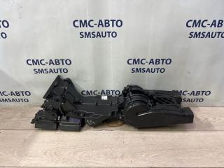 Корпус отопителя задний Audi A8 2011