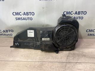 Сабвуфер Audi A6