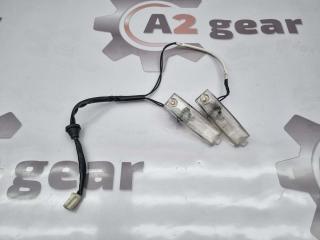 Фото запчасти подсветка заднего номера Toyota Harrier 2001 контрактная запчасть Запчасть подсветка заднего номера Toyota Harrier 2001