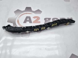 Запчасть клипса заднего бампера правая Honda CR-V 2007