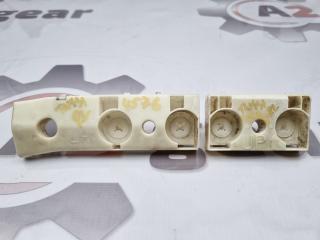 Запчасть клипса заднего бампера левая Nissan X-Trail 2007