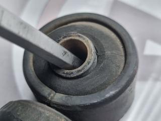 Амортизаторы комплект Grand Escudo 2002 TX92W H27A