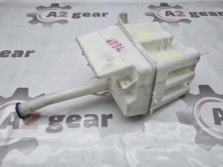 Запчасть бачок омывателя Toyota Avensis 2005