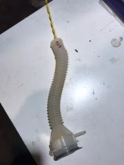 Запчасть горловина бачка стеклоомывателя TOYOTA RAV4 2011