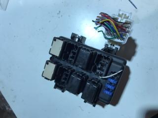 Фото запчасти блок реле SUBARU FORESTER 2011 Б/У запчасть Запчасть блок реле SUBARU FORESTER 2011