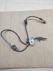 Запчасть датчик abs передний SUBARU FORESTER 2011