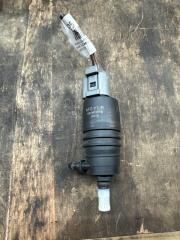 Фото запчасти мотор стеклоомывателя BMW 320i 2007 Б/У запчасть Запчасть мотор стеклоомывателя BMW 320i 2007