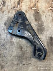 Запчасть кронштейн левый FORD Focus 3 2014