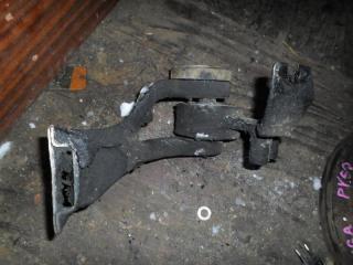 Запчасть подушка двигателя ISUZU GEMINI