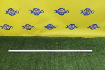 Запчасть молдинг стекла задний правый PORSCHE CAYENNE